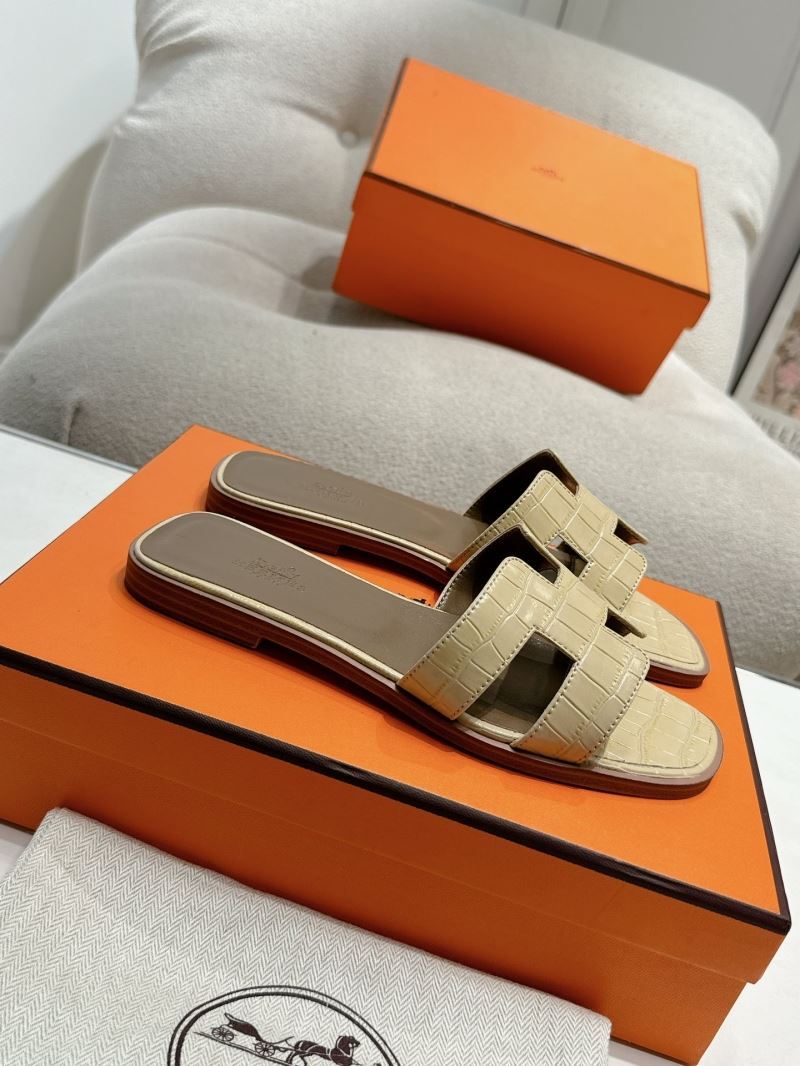 Hermes Slippers